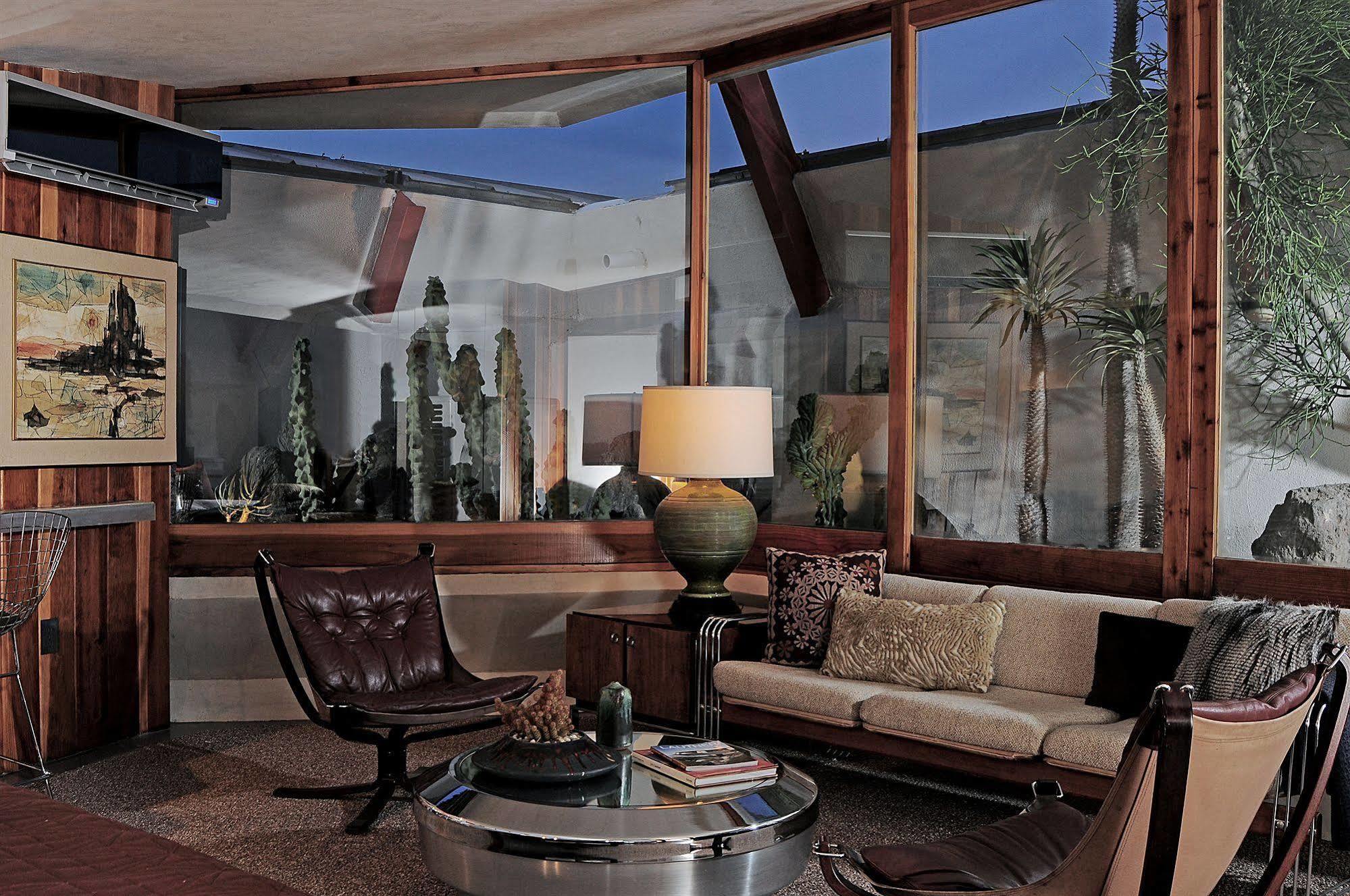 Hotel Lautner Desert Hot Springs Exterior foto